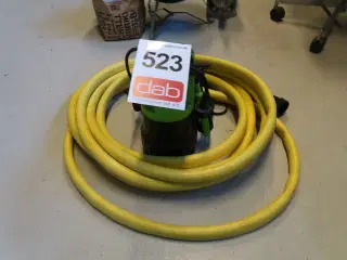 Dykpumpe med slange