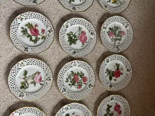 Svaneholm platter/desserttallerkner med blomster