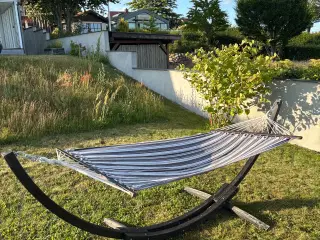 Hængekøje på stativ 