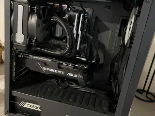Gaming PC med Ryzen 5 & RTX 2060 Super – Klar til 