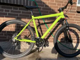Super lækker MTB CYKEL 27” hjul 