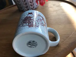 Månedskrus i porcelæn - Design Bjørn Wiinblad