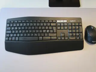 Logitech trådløs keyboard & mus