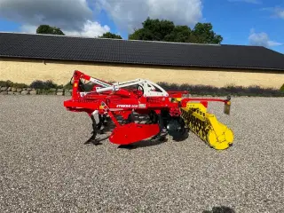 Pöttinger Synkro 3530 Nova Med hydraulisk dybte  regulering