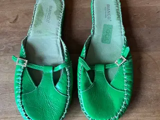 Grønne sandaler str 41 fra bianco 
