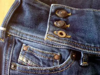 Nye Diesel jeans ca. str 14/16 år