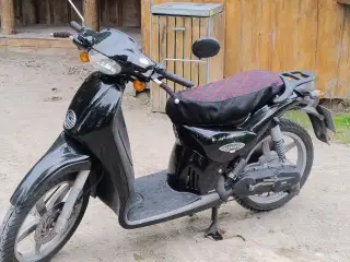 VINTERTILBUD - MOTORCYKEL, APRILIA SCARABEO 100 