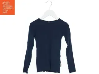 Langærmet bluse fra Pomp de Lux (str. 116)