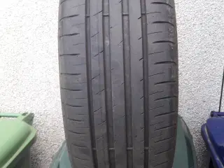 4 stk.    helårs dæk