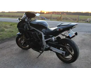 Suzuki GSX 750-R
