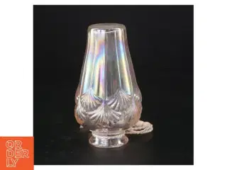 Glasvase med flettet pynt og kvaste (str. 12 x 7 cm)