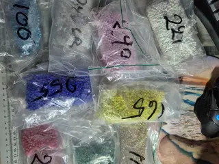 4mm glas perler