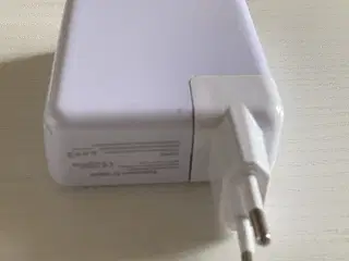 Adapter, Apple MacBook Air 11