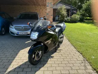Motorcykel  Cbr 1100 blackbird.