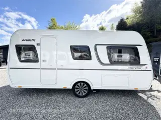 2022 - Dethleffs Camper 460 EL D-Line   Enkeltsenge-Lamel-Gulvtemp.-Mover-Telt