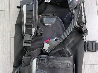 Bcd vest