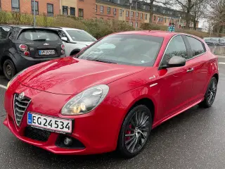 Alfa Romeo Giulietta 2,0 JTDM 150 Hk