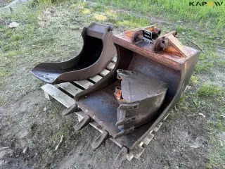 - - - Skovle