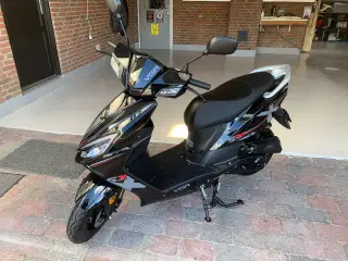 Vga Street X 30. 2025. 500 km