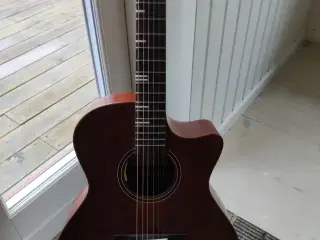 TYMA western guitar med indbygget pick up