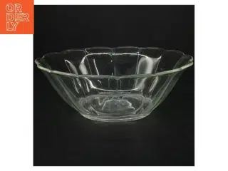Gennemsigtig glas skål
