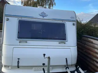 Godt udstyret og velholdt Hobby Campingvogn