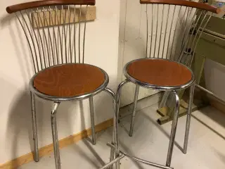 2 stk barstole sælges