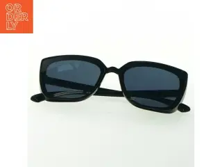 Sorte solbriller (str. 14 cm)