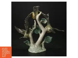 Porcelænsfigur af mejser (str. H. 20 cm. b. 22 cm)