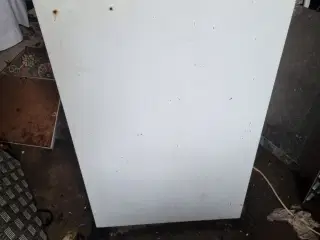 Køleskabet grorenje