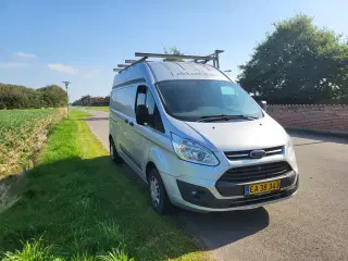 Ford Transit + moms