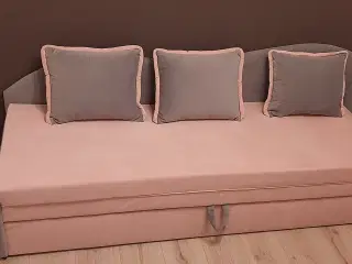 Sovesofa lyserød med opbevaring
