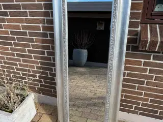 FLOT STABILT OG MASSIVT SPEJL 