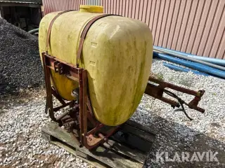 Sprøjtebeholder