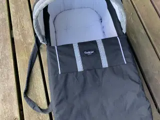 Emmaljunga babylift med madras