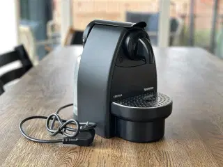 Nespresso essenza kaffemaskine
