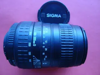 Sigma AF Zoom til Nikon