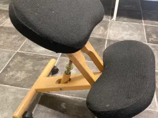 Behandlerstol