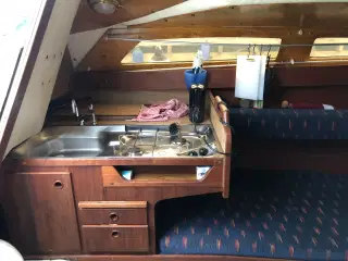Maxi 77  årgang 1977 , bådnr 1553 