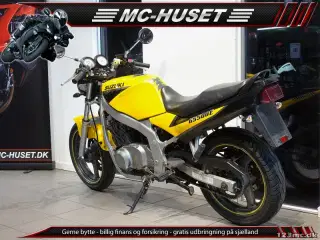 Suzuki GS 500 E