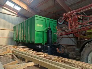 BS 22t  kroghejsevogn med container