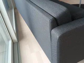 Lang, pæn sofa