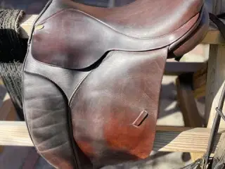 Kentaur sadel - 17,5 tommer