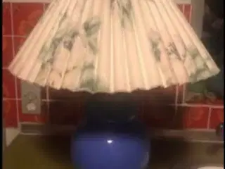 Pæn blå Royl Copenhagen lampe 