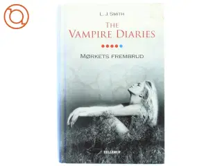The vampire diaries. #5, Mørkets frembrud af L. J. Smith (Bog)