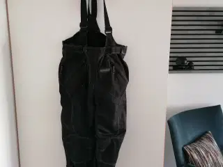 Mc tøj 2 delt