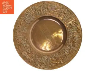 Dekorativ kobberbakke fra Sverige (str. 27 cm)
