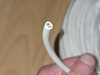 NY RULLE HVIDT 2-LEDER KABEL - PERFEKT TIL HØJTTAL