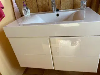 Hvidt toiletmøbel 80 cm