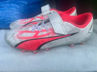 Puma fodboldstøvler str.36